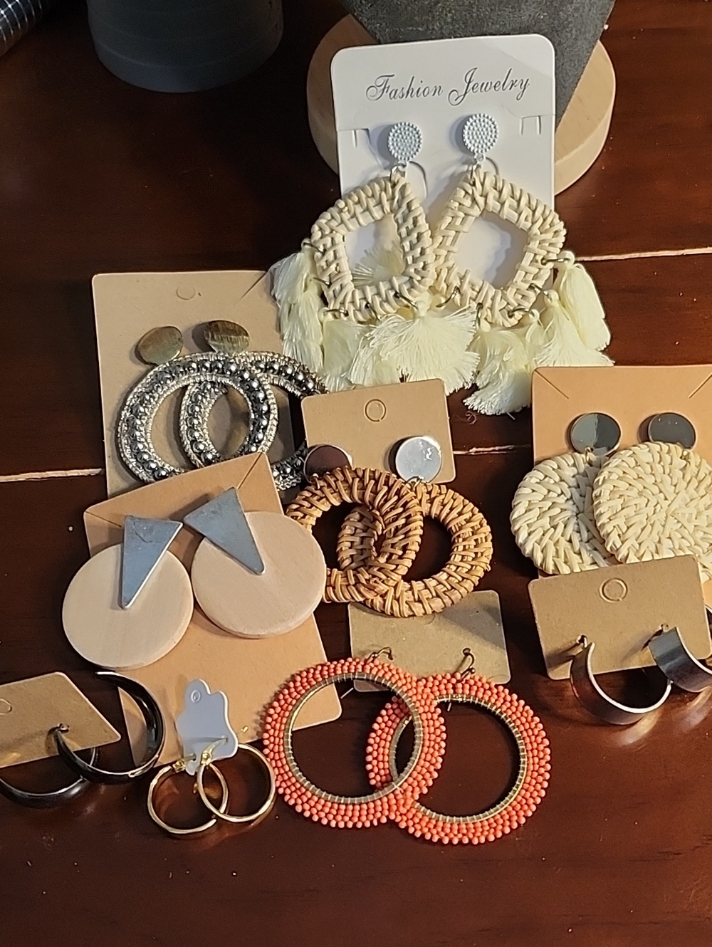 Fashion Jewelry Cream Raffia Tassel Statement Earrings